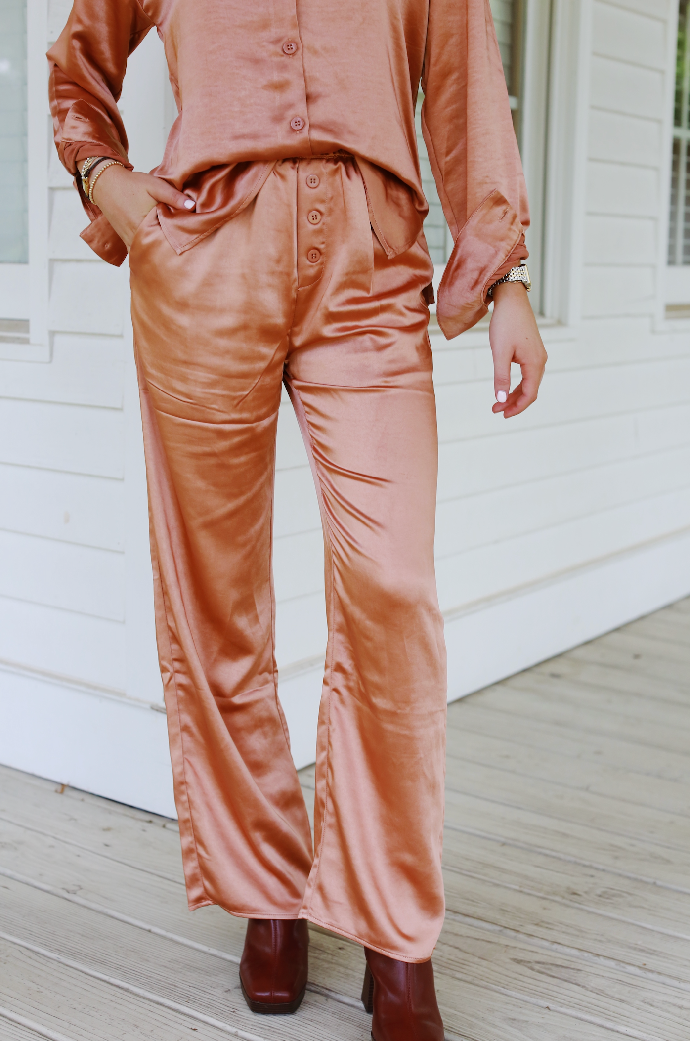 Rose gold satin pants 2025